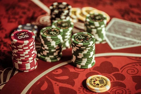 Yggdrasil slot game interface showing reels and betting controls